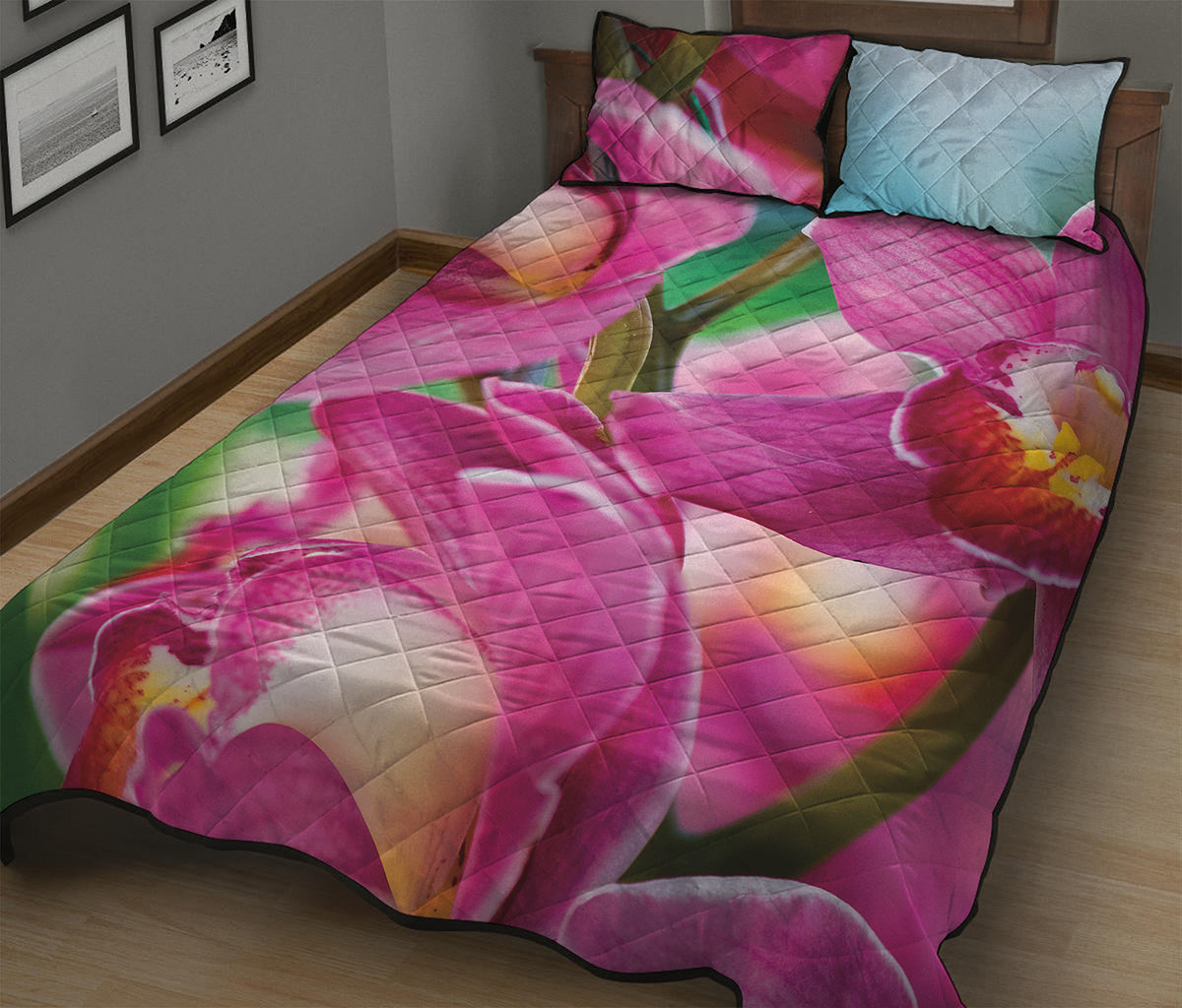 Pink Orchid Flower Print Quilt Bed Set