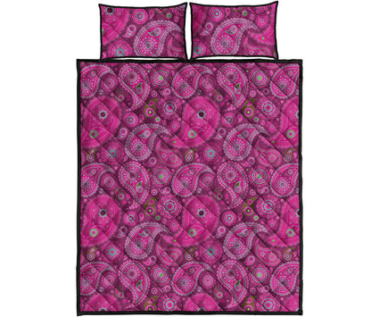 Pink Paisley Pattern Print Quilt Bed Set