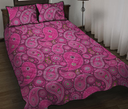 Pink Paisley Pattern Print Quilt Bed Set
