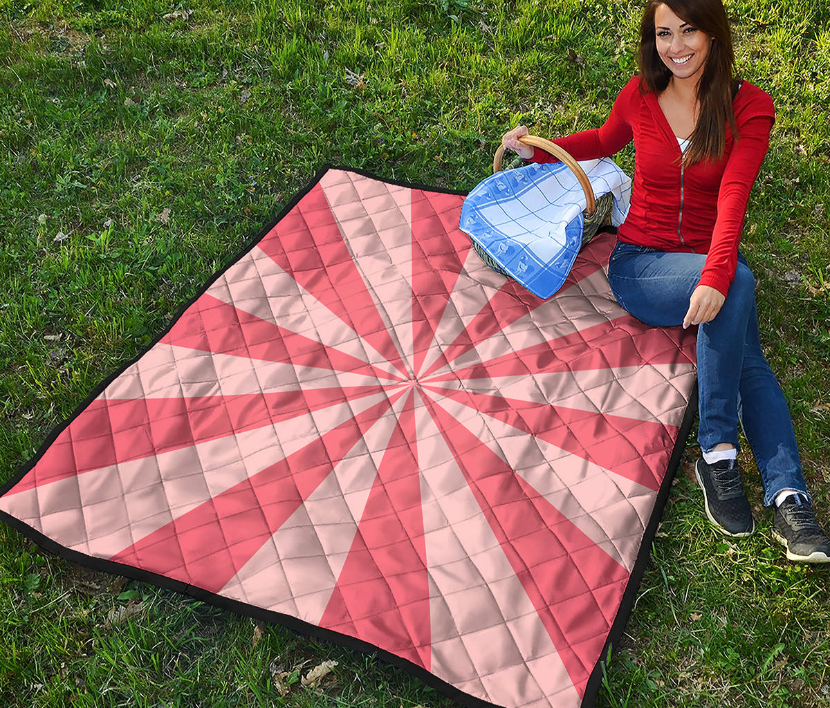 Pink Radial Rays Print Quilt