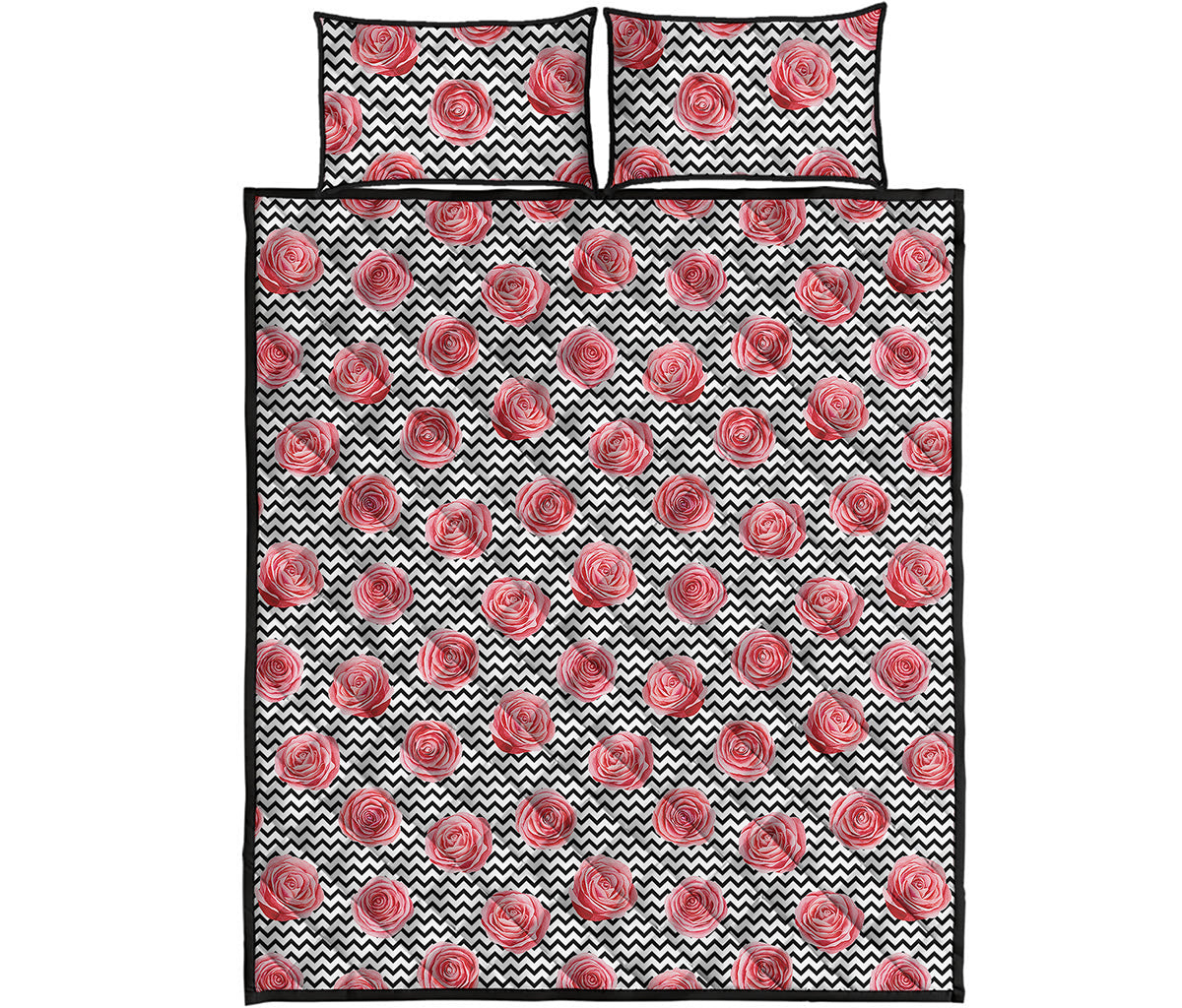 Pink Rose Zigzag Pattern Print Quilt Bed Set