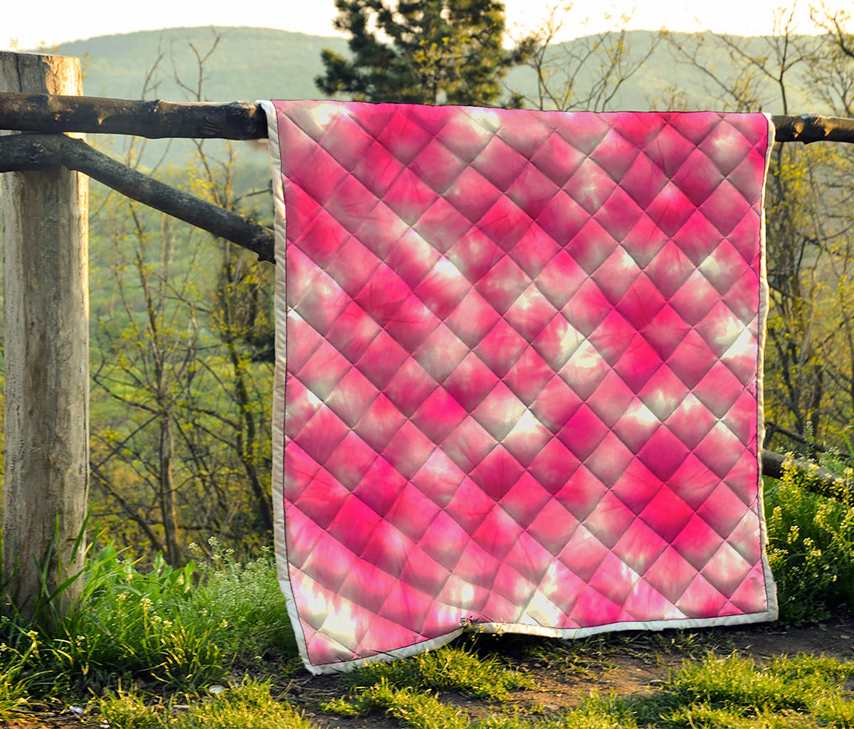Pink Shibori Tie Dye Print Quilt