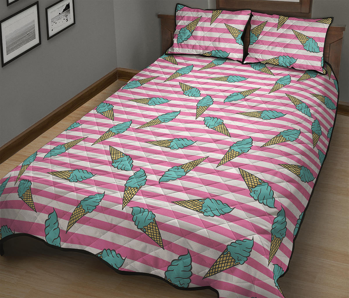 Pink Striped Ice Cream Pattern Print Quilt Bed Set