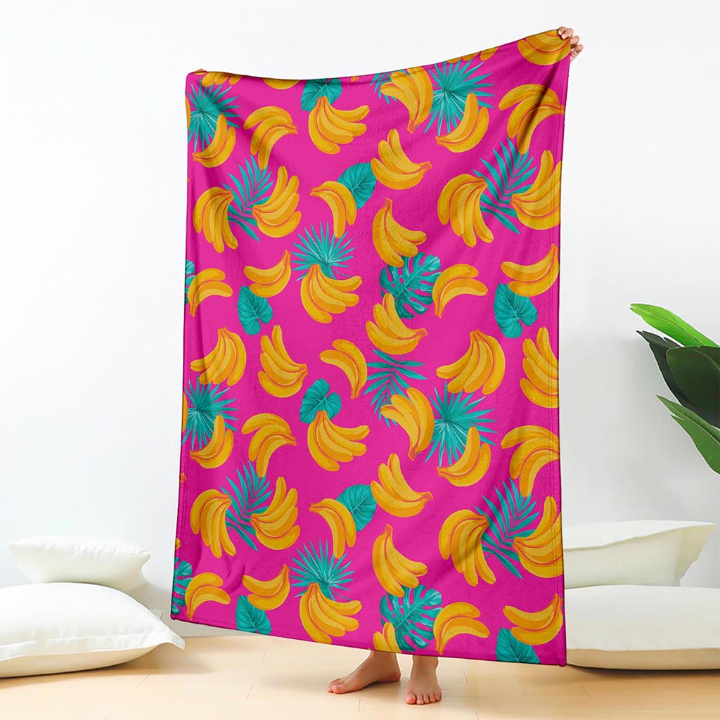 Pink Tropical Banana Pattern Print Blanket