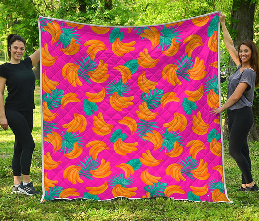 Pink Tropical Banana Pattern Print Quilt