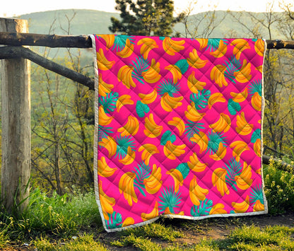 Pink Tropical Banana Pattern Print Quilt