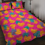 Pink Tropical Banana Pattern Print Quilt Bed Set