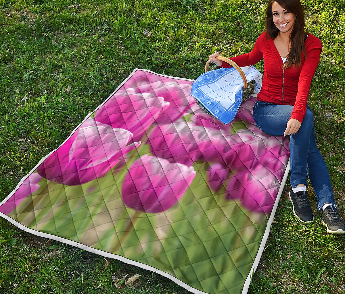 Pink Tulip Print Quilt