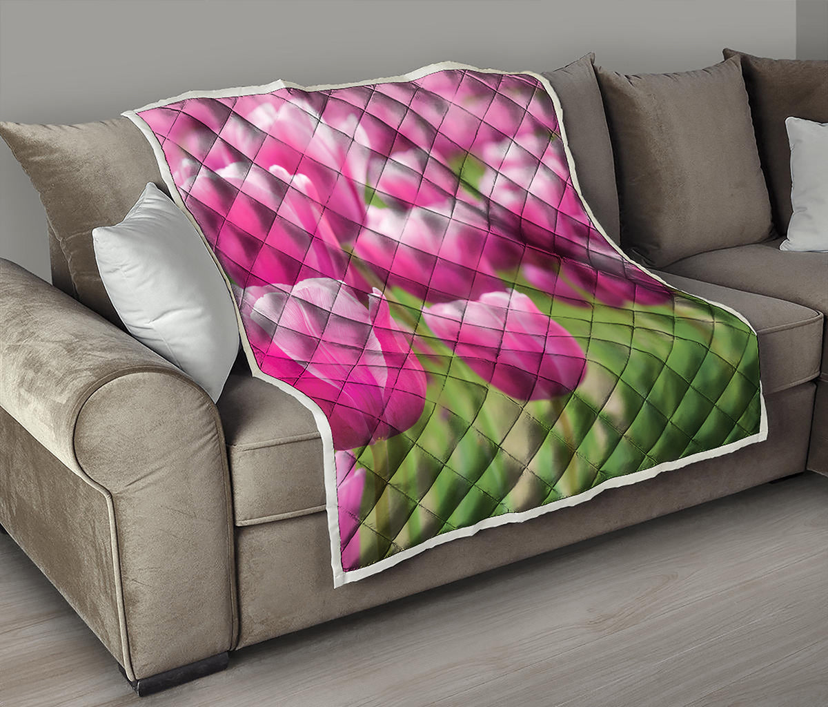 Pink Tulip Print Quilt