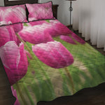 Pink Tulip Print Quilt Bed Set