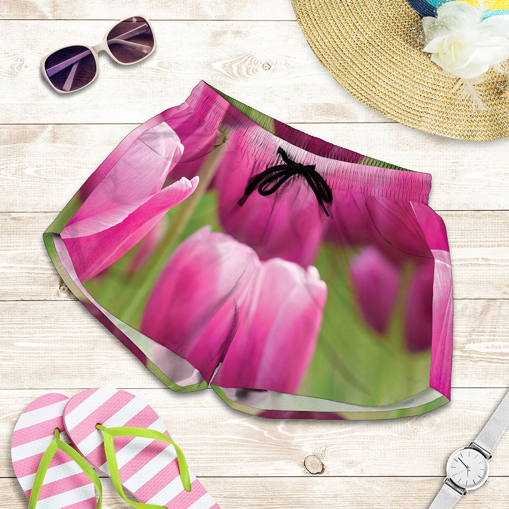 Pink Tulip Print Women's Shorts
