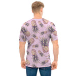 Pink Vintage Pineapple Pattern Print Men's T-Shirt