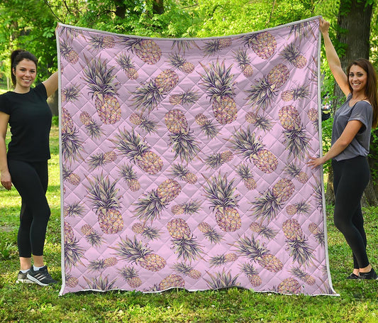 Pink Vintage Pineapple Pattern Print Quilt