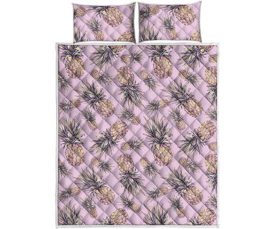 Pink Vintage Pineapple Pattern Print Quilt Bed Set