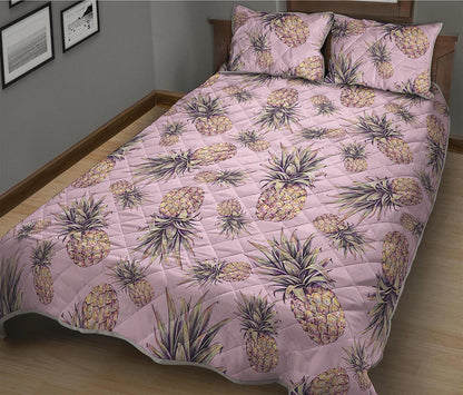 Pink Vintage Pineapple Pattern Print Quilt Bed Set
