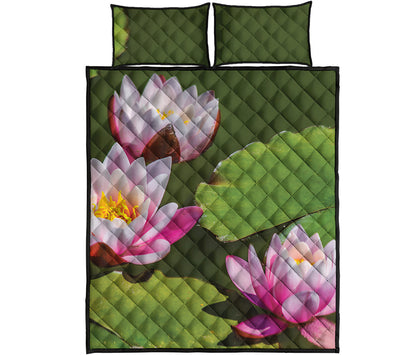 Pink Water Lilies Print Quilt Bed Set