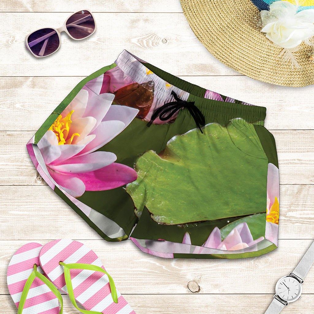 Pink Water Lilies Print Women's Shorts
