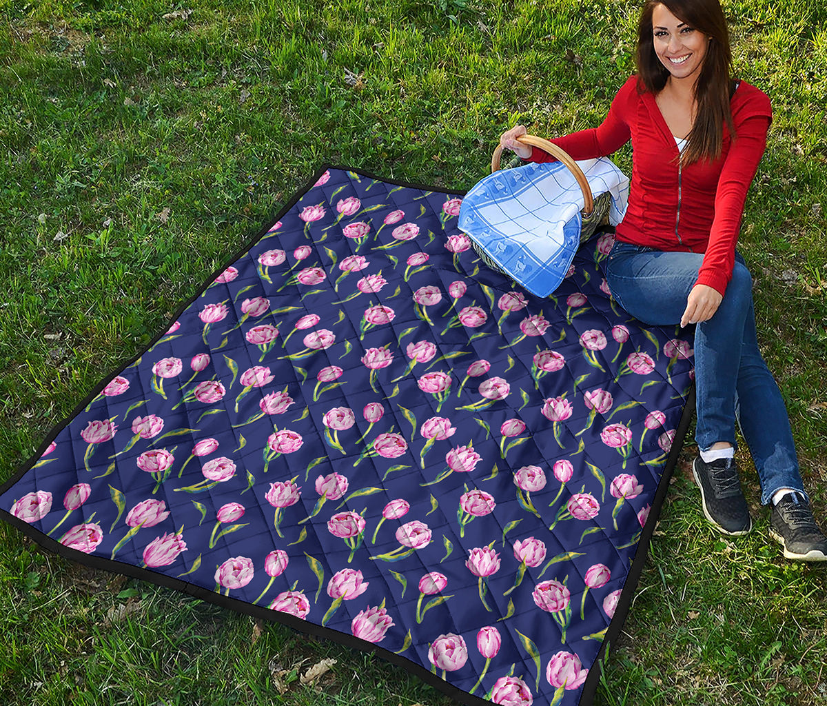 Pink Watercolor Tulip Flower Print Quilt