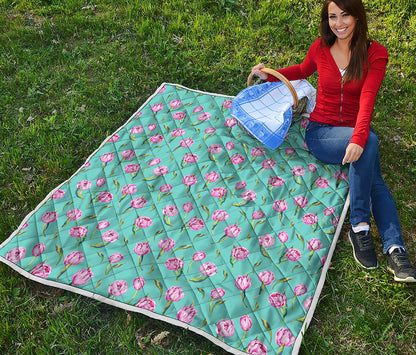 Pink Watercolor Tulip Pattern Print Quilt