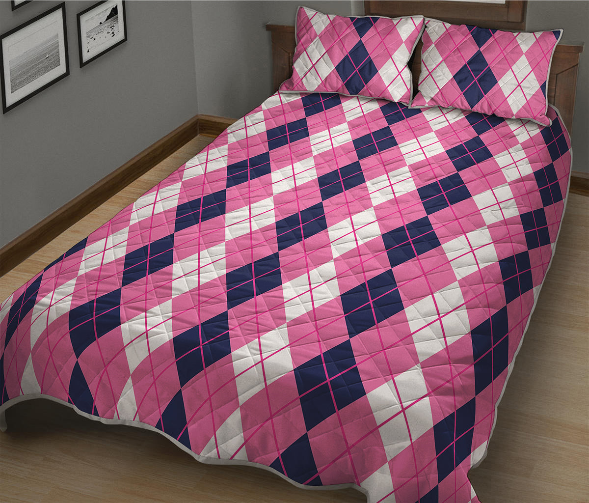 Pink White And Blue Argyle Pattern Print Quilt Bed Set