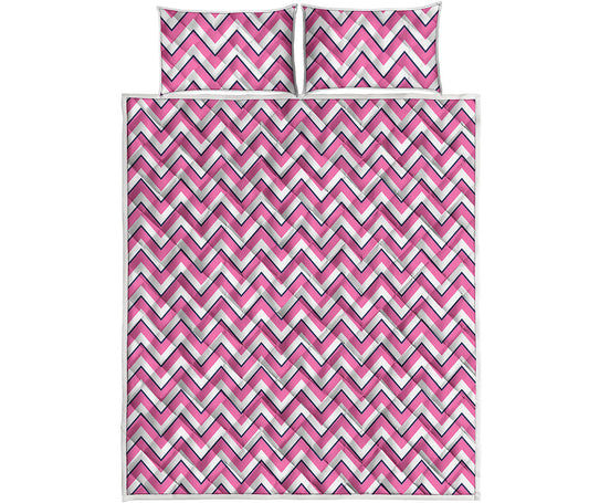 Pink White And Navy Chevron Print Quilt Bed Set