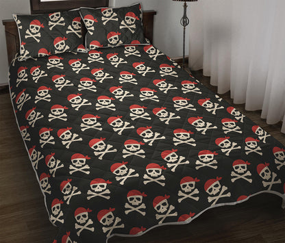 Pirate Skull Crossbones Pattern Print Quilt Bed Set