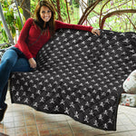 Pirate Skull Symbol Pattern Print Quilt