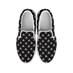 Pirate Skull Symbol Pattern Print White Slip On Shoes