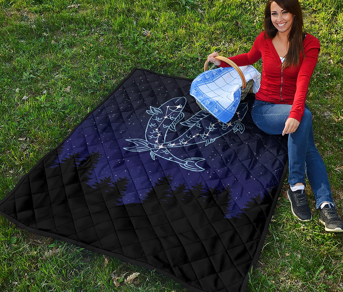 Pisces Constellation Print Quilt