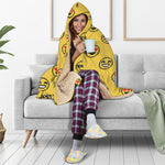 Pixel Emoji Pattern Print Hooded Blanket