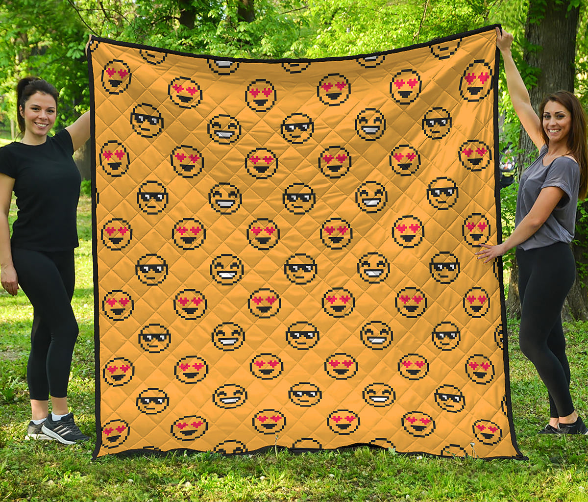 Pixel Emoji Pattern Print Quilt