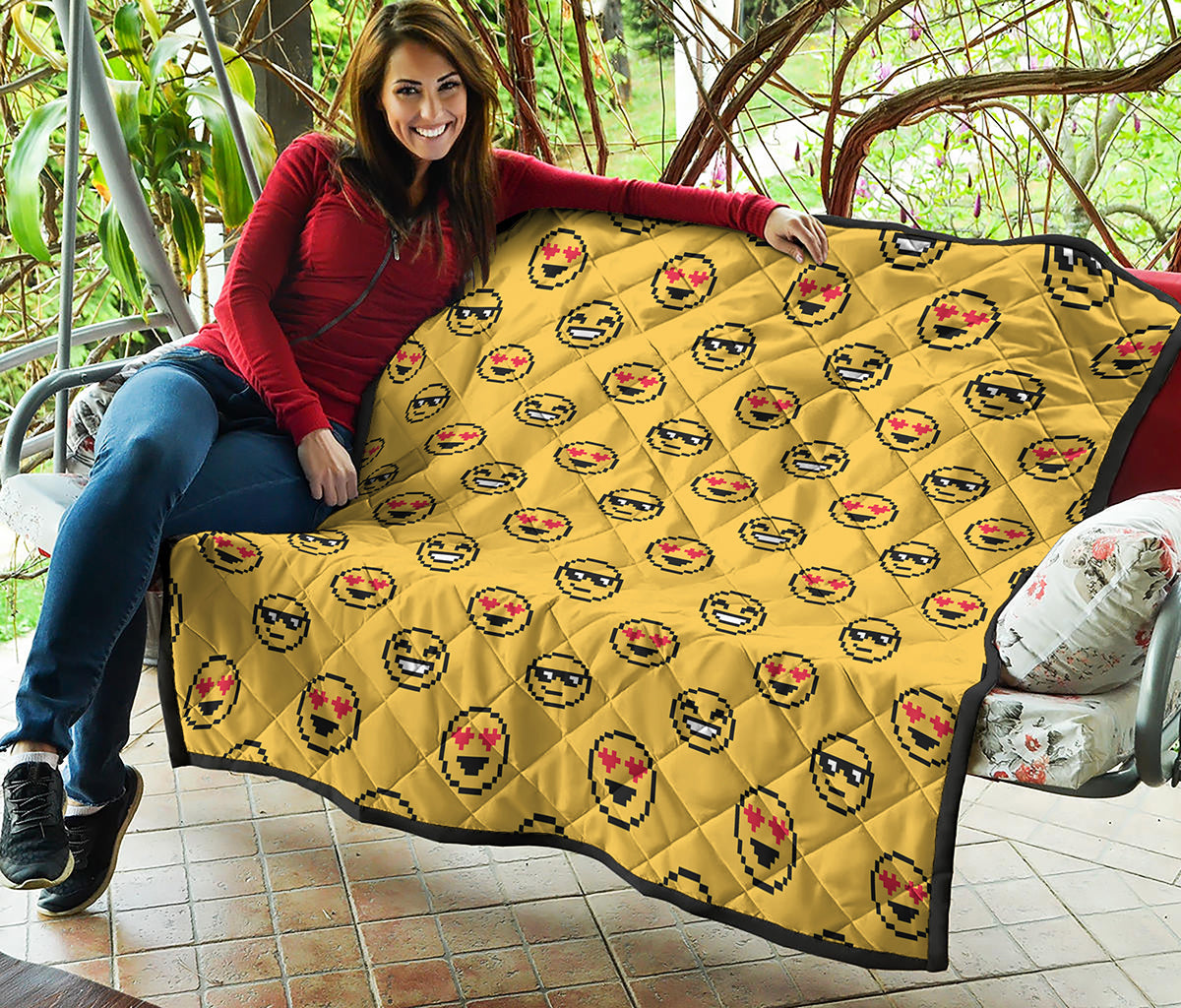Pixel Emoji Pattern Print Quilt