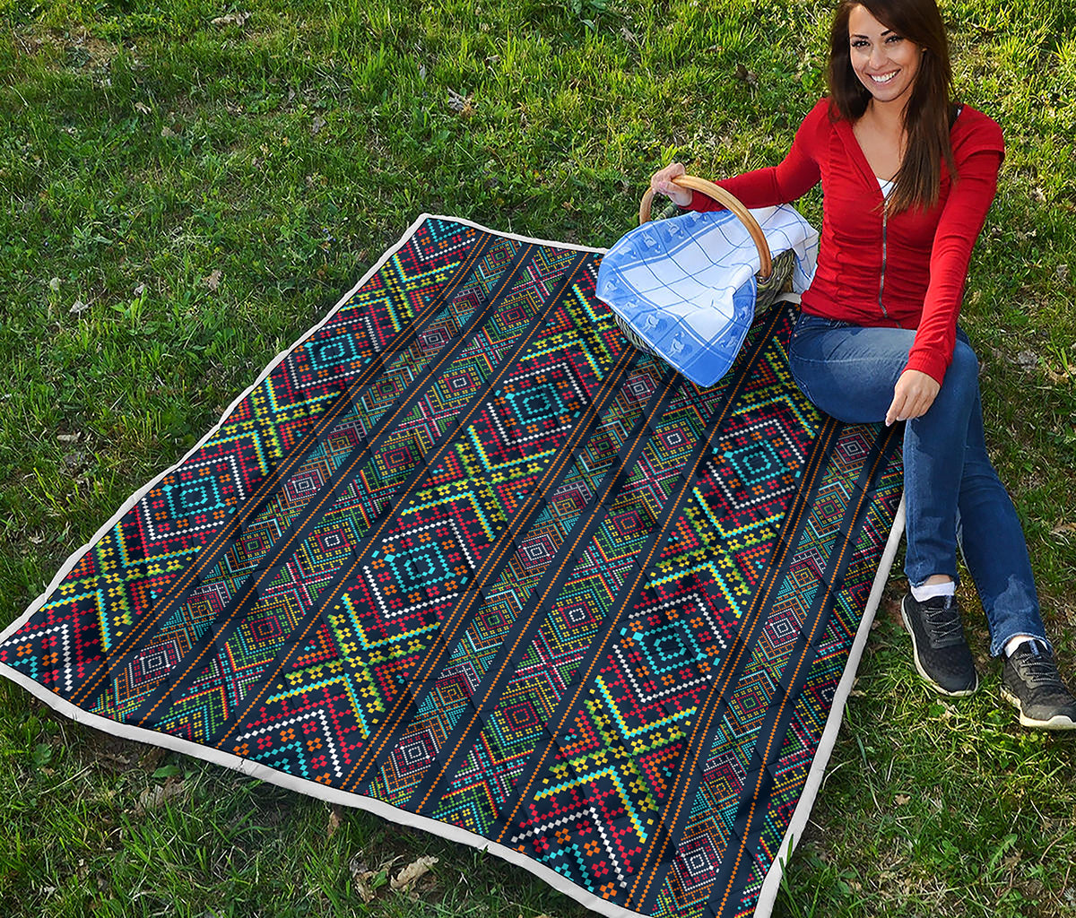 Pixel Ethnic Pattern Print Quilt