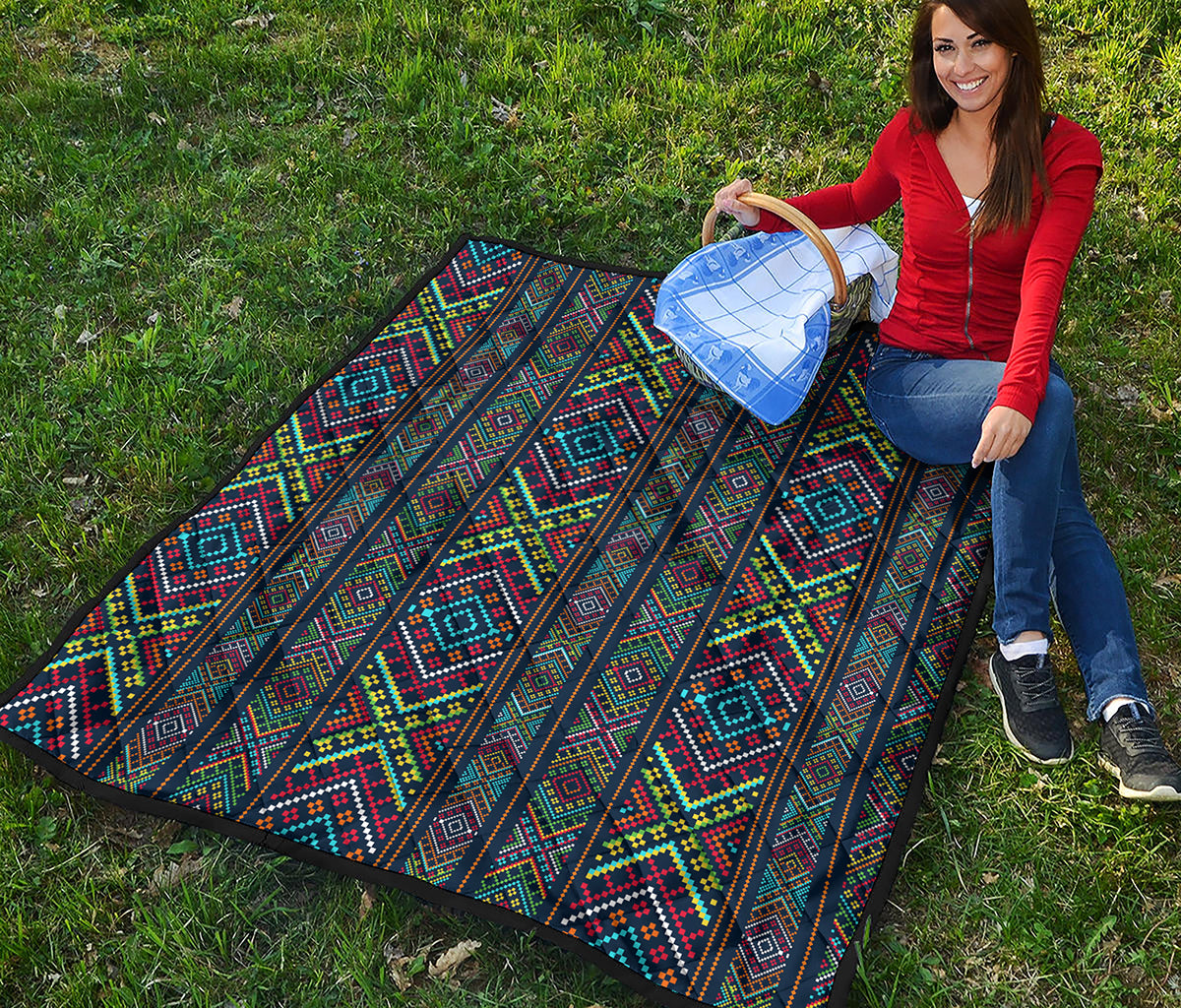 Pixel Ethnic Pattern Print Quilt