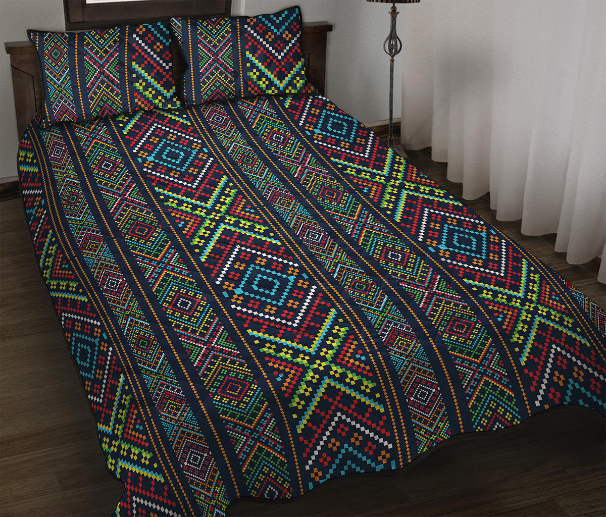 Pixel Ethnic Pattern Print Quilt Bed Set