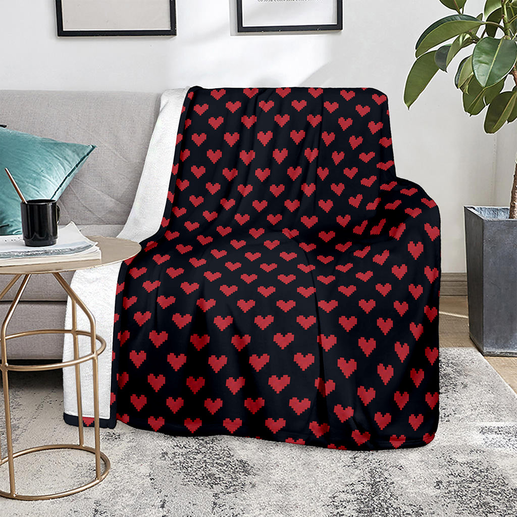 Pixel Heart Pattern Print Blanket