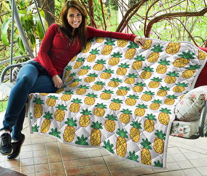 Pixel Pineapple Pattern Print Quilt