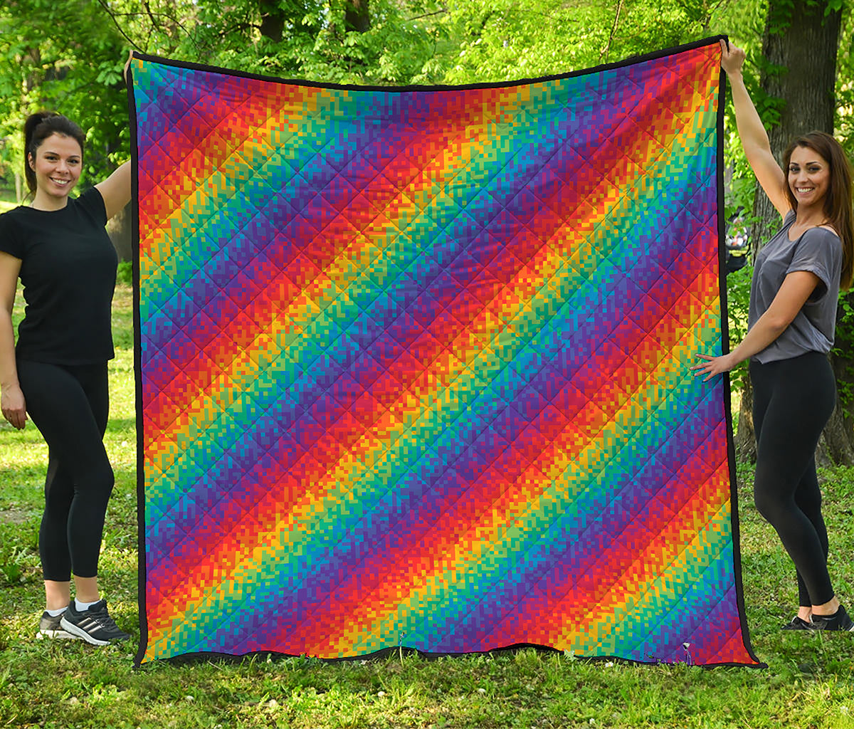 Pixel Rainbow Pattern Print Quilt