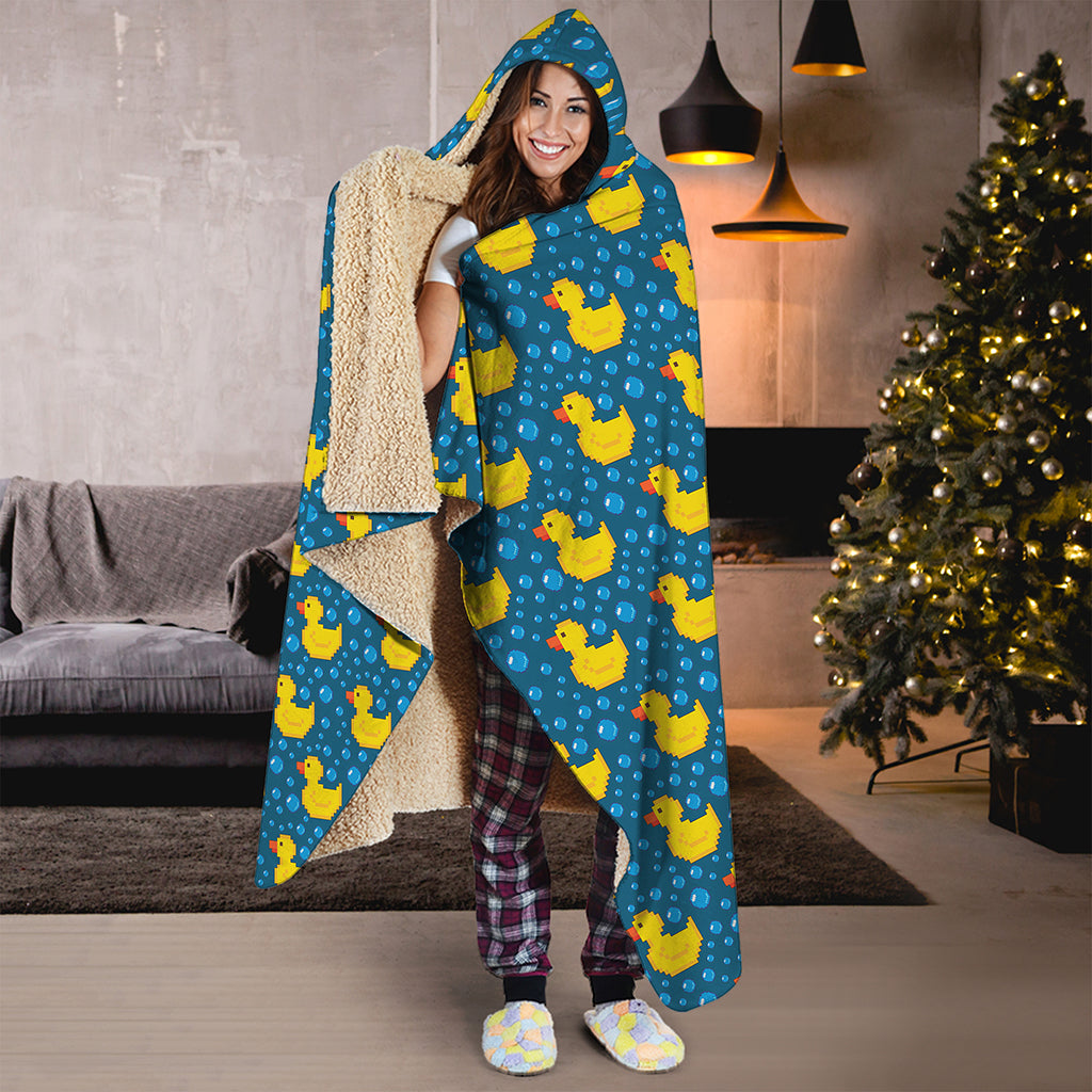 Pixel Rubber Duck Pattern Print Hooded Blanket