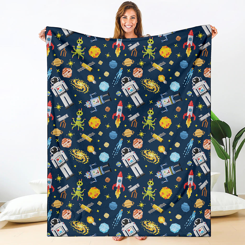 Pixel Space Pattern Print Blanket