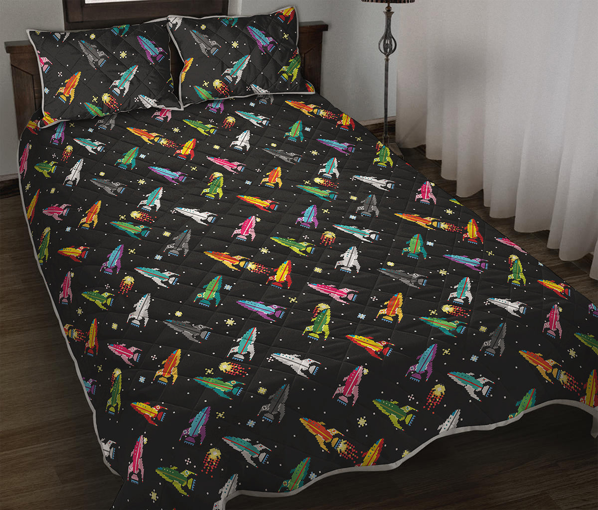 Pixel Spaceships Pattern Print Quilt Bed Set
