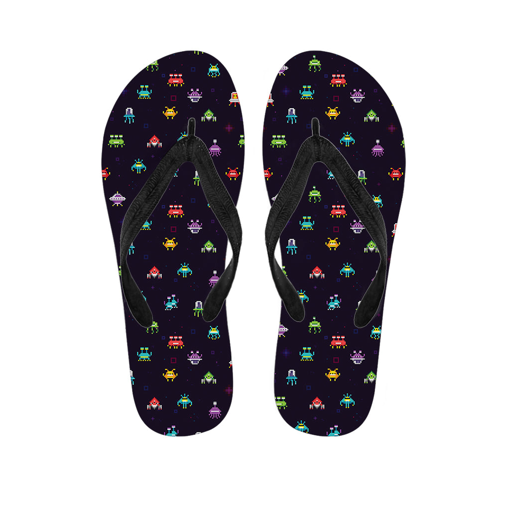 Pixel UFO Aliens Pattern Print Flip Flops