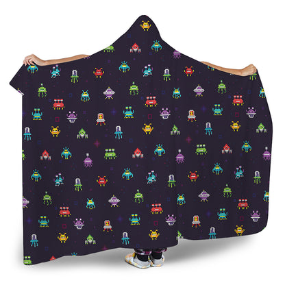 Pixel UFO Aliens Pattern Print Hooded Blanket