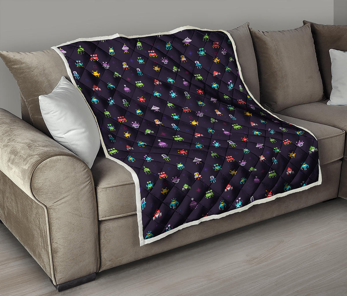 Pixel UFO Aliens Pattern Print Quilt