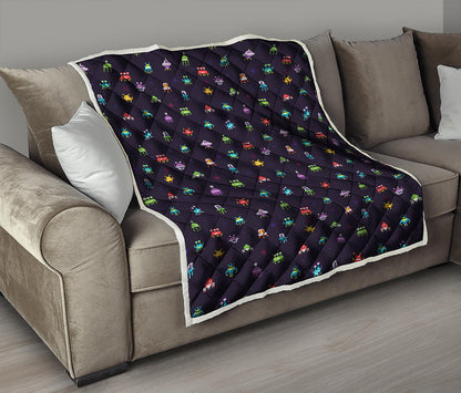 Pixel UFO Aliens Pattern Print Quilt
