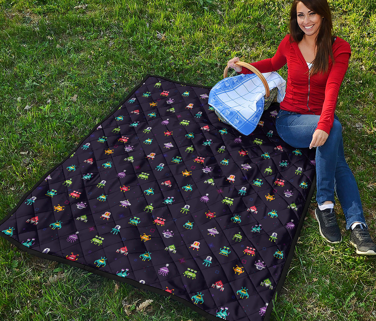 Pixel UFO Aliens Pattern Print Quilt