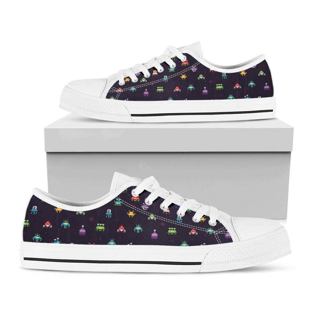 Pixel UFO Aliens Pattern Print White Low Top Shoes