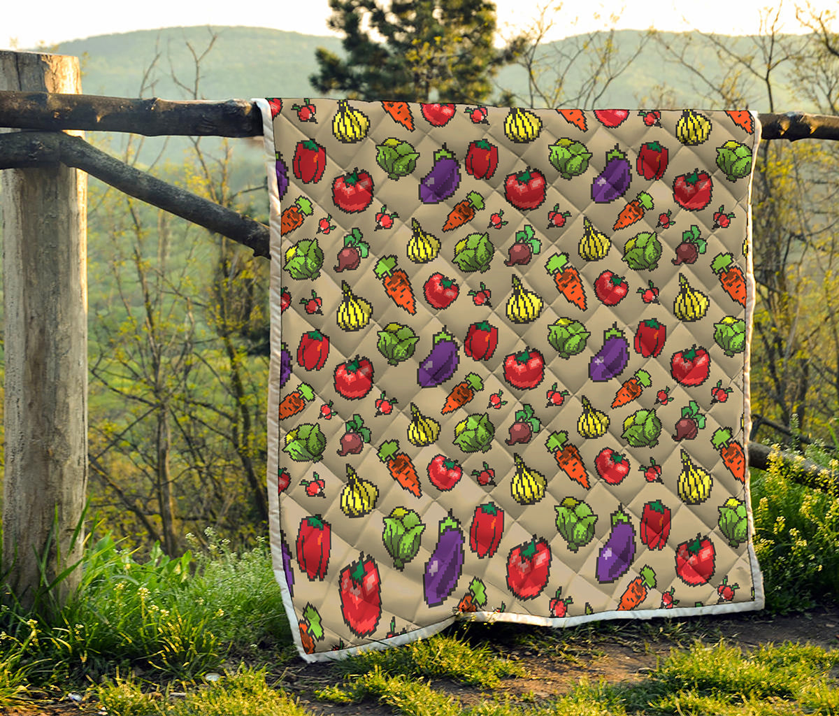 Pixel Vegetables Pattern Print Quilt