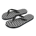 Pixel Zigzag Pattern Print Flip Flops