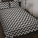 Pixel Zigzag Pattern Print Quilt Bed Set